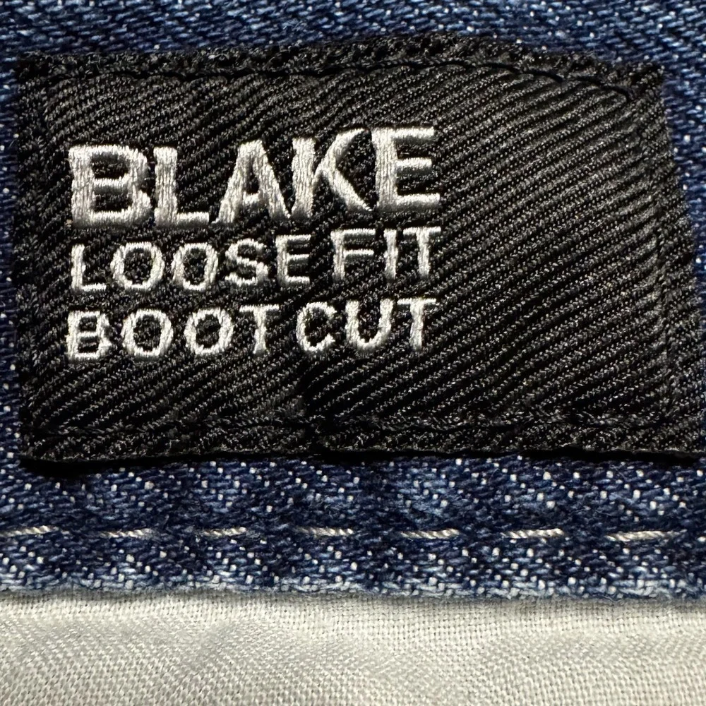 Express Blake Loose Fit Boot Cut Mens Jeans 38x34 Blue Distressed Denim